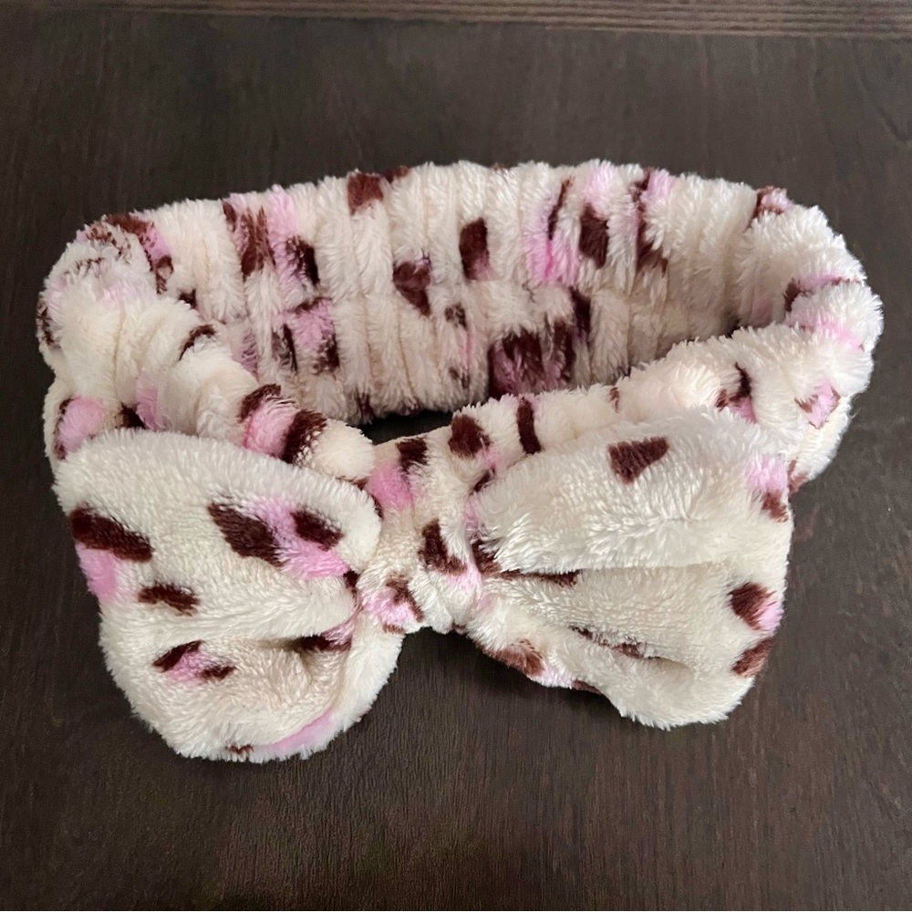 Urban Butterfly Essential Beauty Ultra Soft Bow Spa Headband for Skincare/Makeup